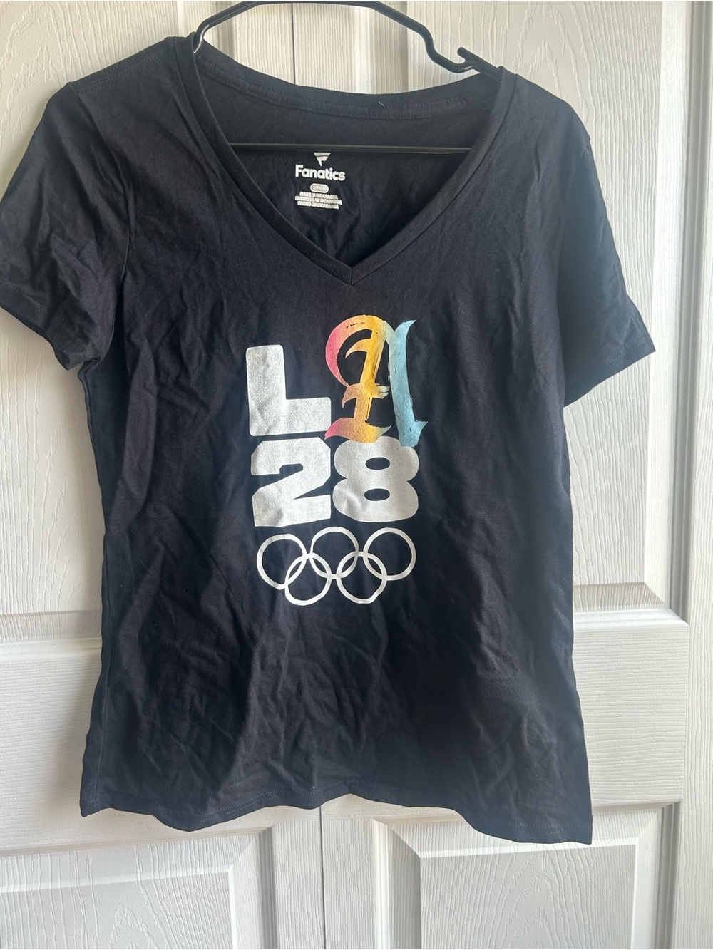 LA28 Olympics Fanatics V-Neck Tee - Size Small